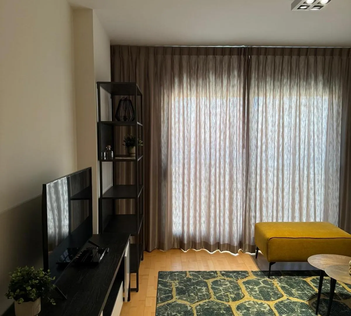 Apartment Stijlvol Appartement In Bruisend Malaga Free Parking