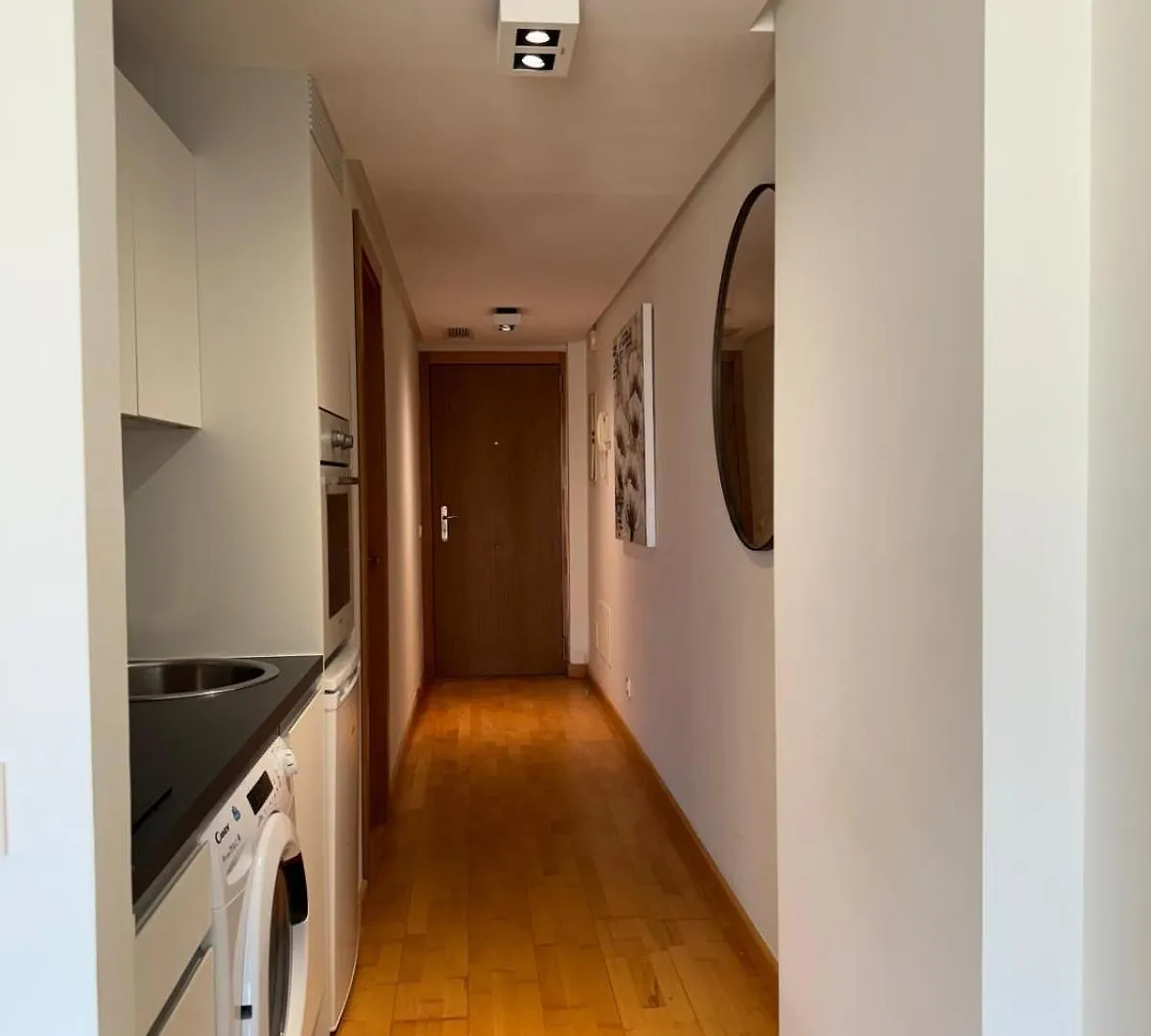 Stijlvol Appartement In Bruisend Malaga Free Parking 0*,